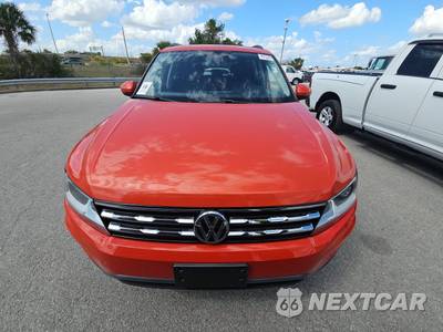 2018 Volkswagen Tiguan SE - zdjęcie 2 z 17 - miniatura