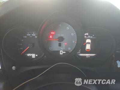 2016 Porsche Macan S - zdjęcie 12 z 20 - miniatura