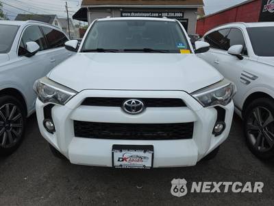 2016 Toyota 4Runner SR5 - zdjęcie 2 z 40 - miniatura