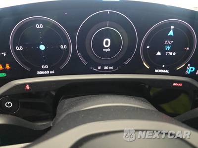 2020 Porsche Taycan Turbo - zdjęcie 12 z 20 - miniatura