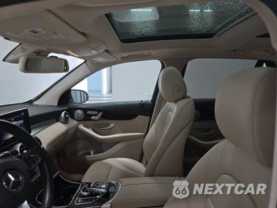 2018 Mercedes-Benz GLC 300 4MATIC - zdjęcie 18 z 19 - miniatura