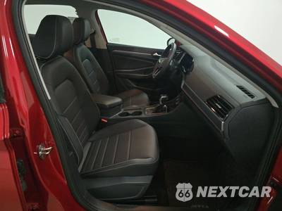 2024 Volkswagen Jetta SE - zdjęcie 8 z 18 - miniatura