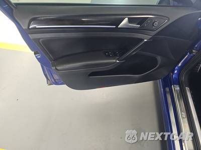 2016 Volkswagen Golf R Hatchback w/DCC & Navigation - zdjęcie 9 z 21 - miniatura