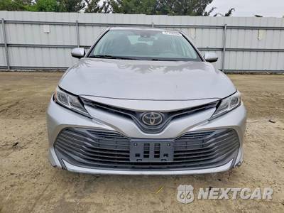 2019 Toyota Camry LE - zdjęcie 5 z 12 - miniatura