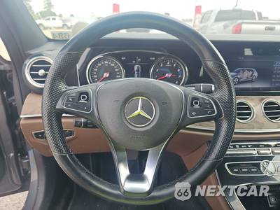 2017 Mercedes-Benz E 400 Sport 4MATIC Wagon - zdjęcie 10 z 19 - miniatura