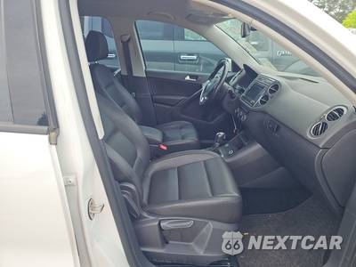 2017 Volkswagen Tiguan S - zdjęcie 8 z 25 - miniatura