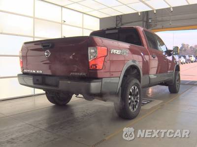 2017 Nissan TITAN XD PRO-4X Crew Cab Medium Bed - zdjęcie 4 z 20 - miniatura
