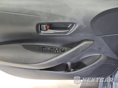2023 Toyota Corolla LE Sedan - zdjęcie 9 z 32 - miniatura
