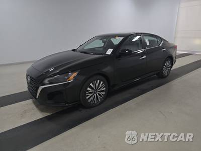 2025 Nissan Altima SV - zdjęcie 1 z 18 - miniatura