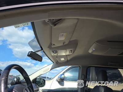 2012 Volkswagen Routan SE 121.2" WB - zdjęcie 19 z 19 - miniatura