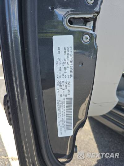 2012 Volkswagen Routan SE 121.2" WB - zdjęcie 15 z 19 - miniatura