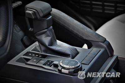 2025 Toyota Tacoma SR5 Crew Cab Medium Bed - zdjęcie 13 z 20 - miniatura