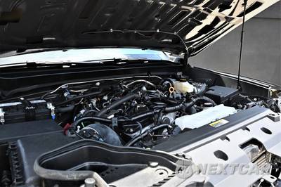 2025 Toyota Tacoma SR5 Crew Cab Medium Bed - zdjęcie 19 z 20 - miniatura
