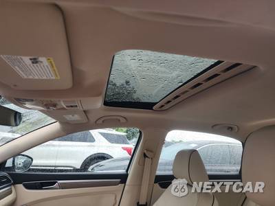 2018 Volkswagen Passat 2.0T SE w/Technology - zdjęcie 17 z 18 - miniatura