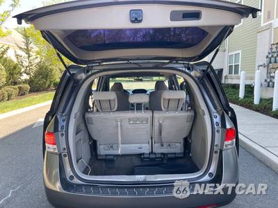2014 Honda Odyssey LX 118.1" WB - zdjęcie 36 z 40 - miniatura