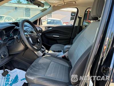 2016 Ford Escape SE - zdjęcie 5 z 29 - miniatura