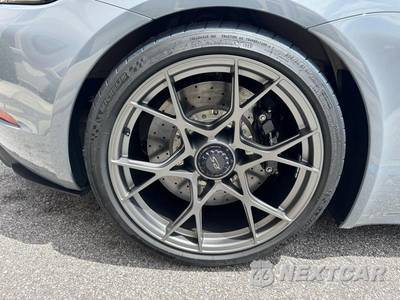 2023 Porsche 718 Cayman GT4 RS - zdjęcie 41 z 50 - miniatura