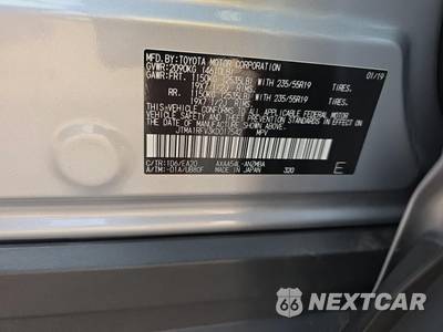 2019 Toyota RAV4 XLE Premium - zdjęcie 18 z 22 - miniatura