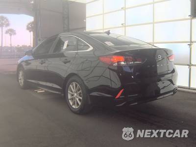 2019 Hyundai Sonata SE - zdjęcie 6 z 23 - miniatura
