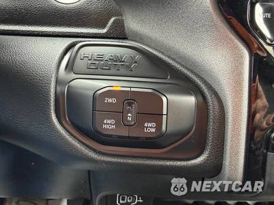 2025 Ram 2500 Tradesman Crew Cab Medium Bed - zdjęcie 29 z 78 - miniatura