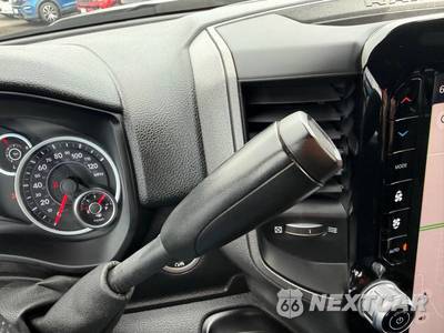 2025 Ram 2500 Tradesman Crew Cab Medium Bed - zdjęcie 22 z 78 - miniatura