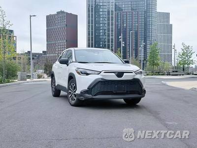 2025 Toyota Corolla Cross Hybrid S - zdjęcie 3 z 15 - miniatura
