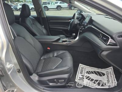 2024 Toyota Camry XSE - zdjęcie 8 z 18 - miniatura