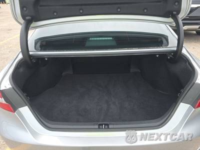 2024 Toyota Camry XSE - zdjęcie 16 z 18 - miniatura