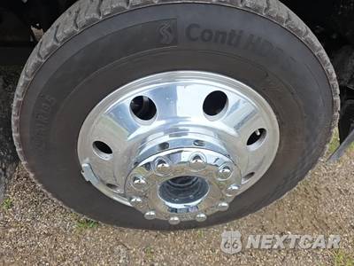 2026 Ford Super Duty F-450 Platinum Crew Cab Long Bed DRW - zdjęcie 9 z 22 - miniatura