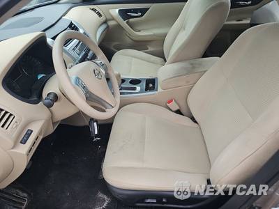 2015 Nissan Altima 2.5 S - zdjęcie 7 z 16 - miniatura