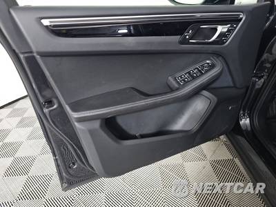 2024 Porsche Macan - zdjęcie 9 z 25 - miniatura