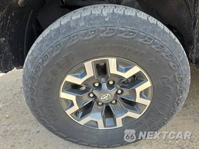 2022 Toyota Tacoma TRD Off-Road Crew Cab Medium Bed - zdjęcie 8 z 21 - miniatura