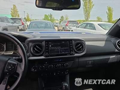 2022 Toyota Tacoma TRD Off-Road Crew Cab Medium Bed - zdjęcie 14 z 21 - miniatura