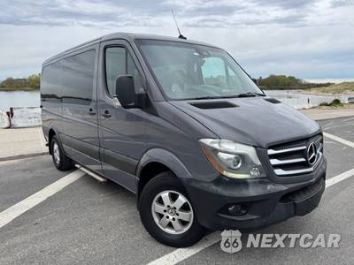 2017 Mercedes-Benz Sprinter 2500 Passenger Van Standard Roof 144.3" WB - zdjęcie 4 z 36 - miniatura