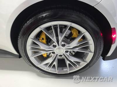 2021 Aston Martin Vantage Coupe - zdjęcie 11 z 22 - miniatura