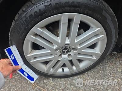 2009 Mercedes-Benz C 300 4MATIC - zdjęcie 21 z 28 - miniatura
