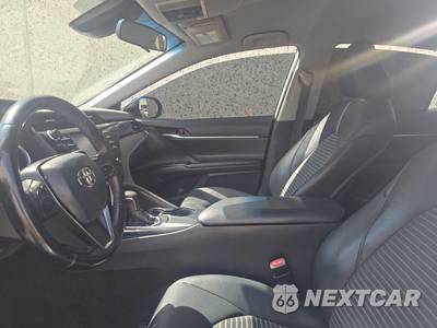 2019 Toyota Camry SE - zdjęcie 7 z 28 - miniatura