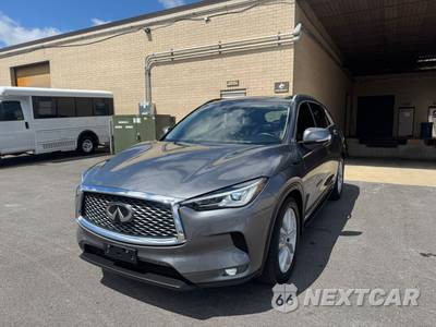 2019 INFINITI QX50 ESSENTIAL - zdjęcie 1 z 32 - miniatura