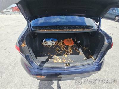 2025 Toyota Corolla LE Sedan - zdjęcie 17 z 39 - miniatura