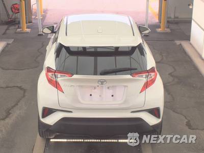 2021 Toyota C-HR XLE - zdjęcie 5 z 21 - miniatura