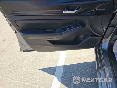 2020 Nissan Altima S - zdjęcie 15 z 24 - miniatura