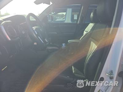 2019 Toyota Tacoma SR5 Crew Cab Medium Bed - zdjęcie 13 z 28 - miniatura