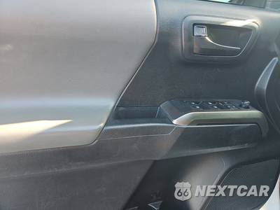 2019 Toyota Tacoma SR5 Crew Cab Medium Bed - zdjęcie 15 z 28 - miniatura