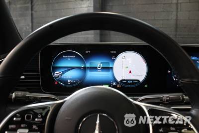 2023 Mercedes-Benz GLS 450 4MATIC - zdjęcie 61 z 96 - miniatura