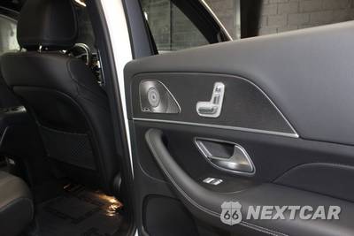 2023 Mercedes-Benz GLS 450 4MATIC - zdjęcie 50 z 96 - miniatura