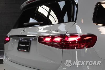 2025 Mercedes-Benz AMG GLS 63 4MATIC+ - zdjęcie 12 z 99 - miniatura