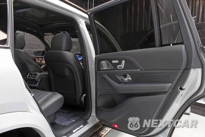 2025 Mercedes-Benz AMG GLS 63 4MATIC+ - zdjęcie 39 z 99 - miniatura
