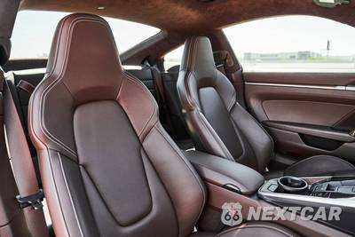 2020 Porsche 911 Carrera 4S - zdjęcie 38 z 73 - miniatura