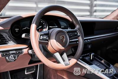2020 Porsche 911 Carrera 4S - zdjęcie 34 z 73 - miniatura