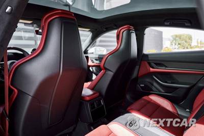 2020 Porsche Taycan Turbo - zdjęcie 39 z 80 - miniatura